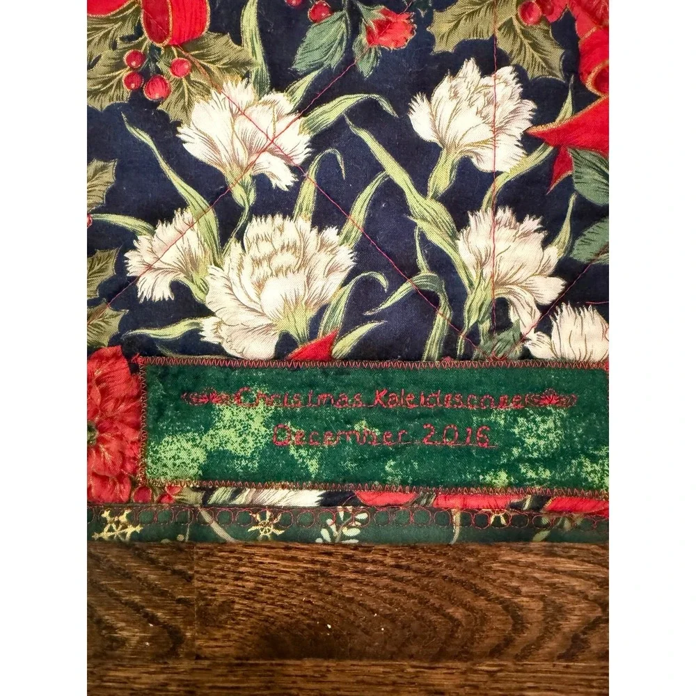 Small Christmas Quilt